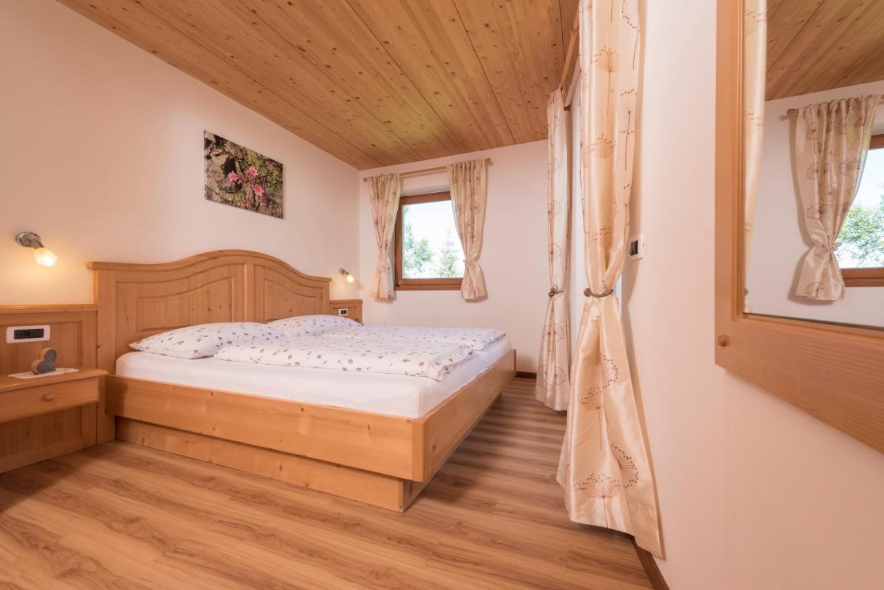 Apartments La Rives Santa Cristina Val Gardena ภายนอก รูปภาพ
