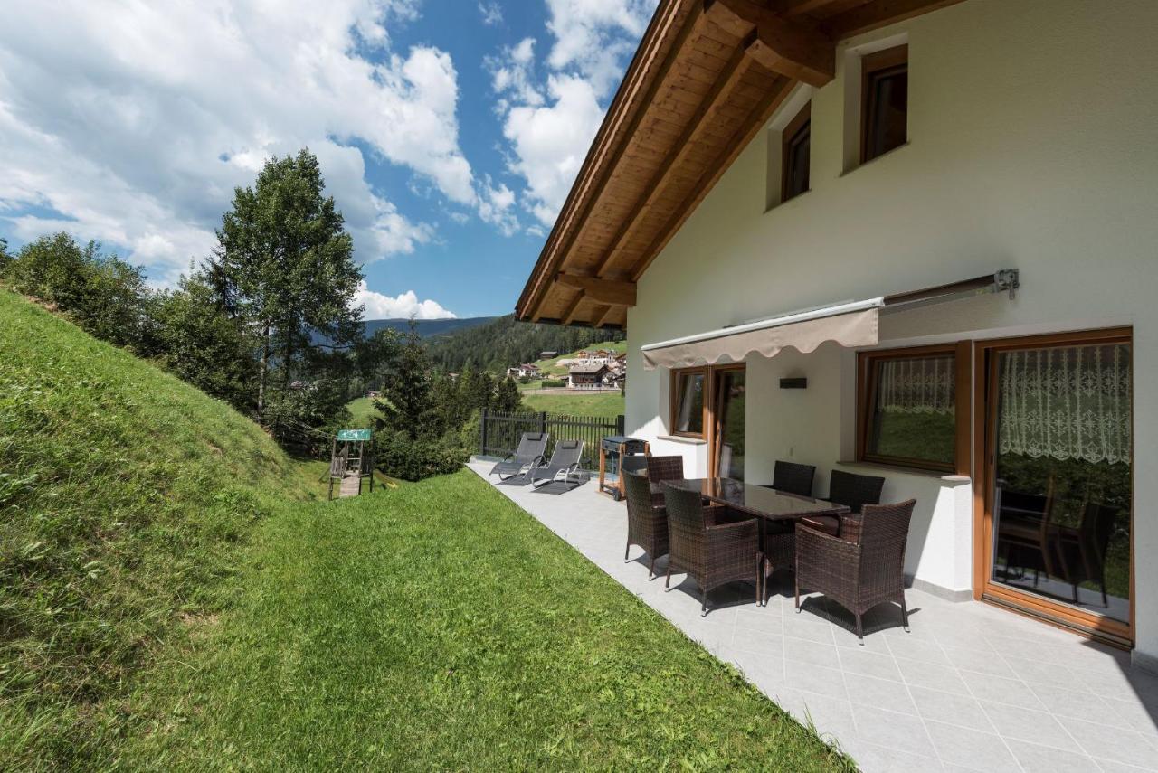 Apartments La Rives Santa Cristina Val Gardena ภายนอก รูปภาพ